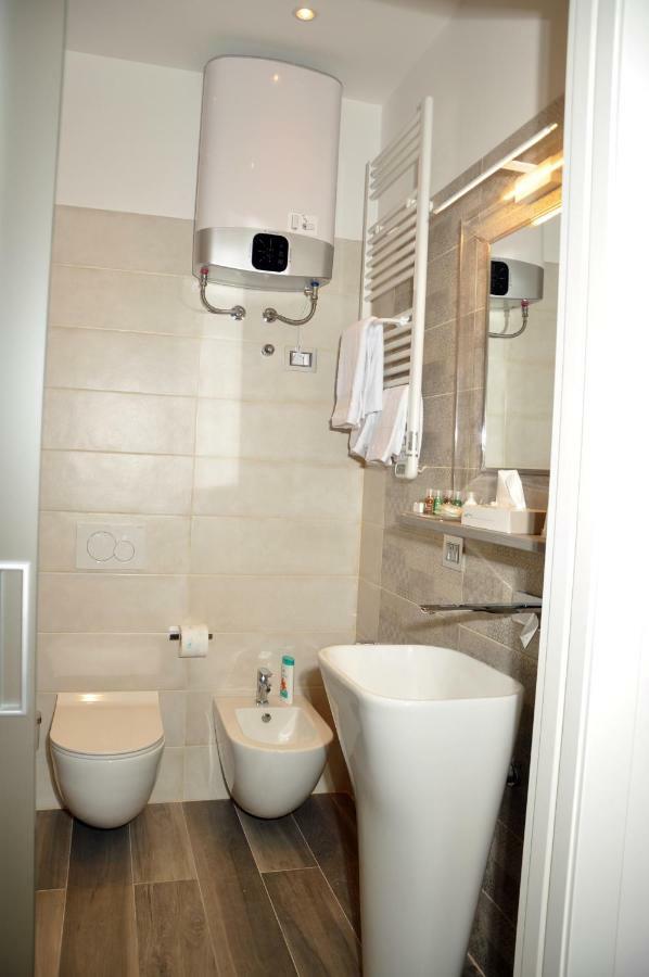 Andrea Luxury Apartments Strada Maggiore Studio 1 Bologna Kültér fotó