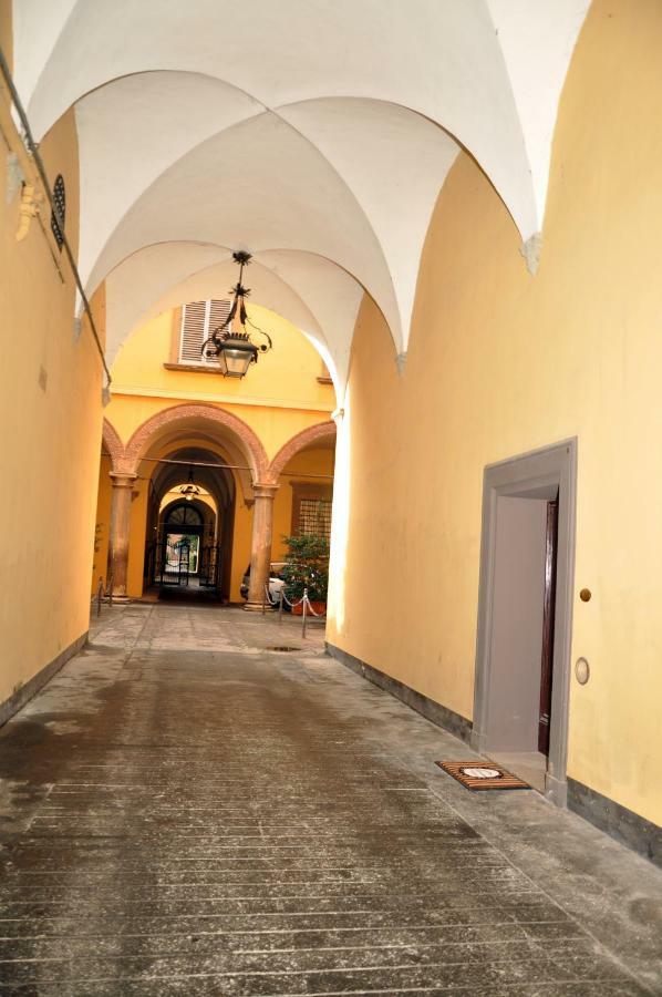 Andrea Luxury Apartments Strada Maggiore Studio 1 Bologna Kültér fotó
