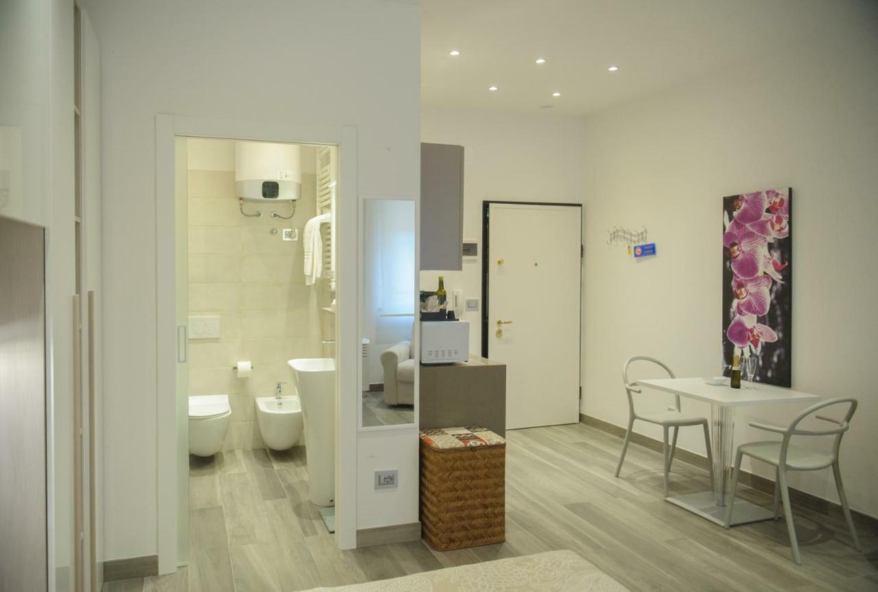 Andrea Luxury Apartments Strada Maggiore Studio 1 Bologna Kültér fotó