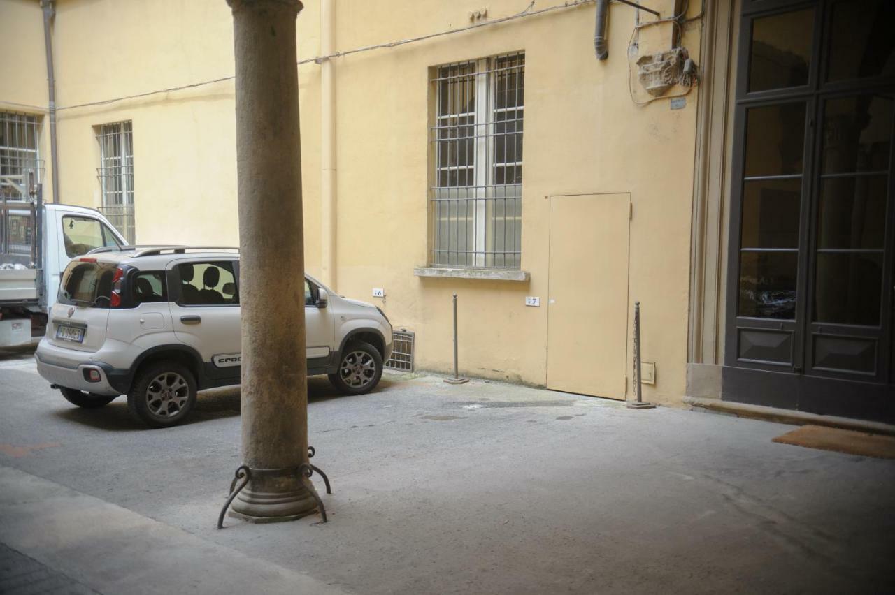 Andrea Luxury Apartments Strada Maggiore Studio 1 Bologna Kültér fotó